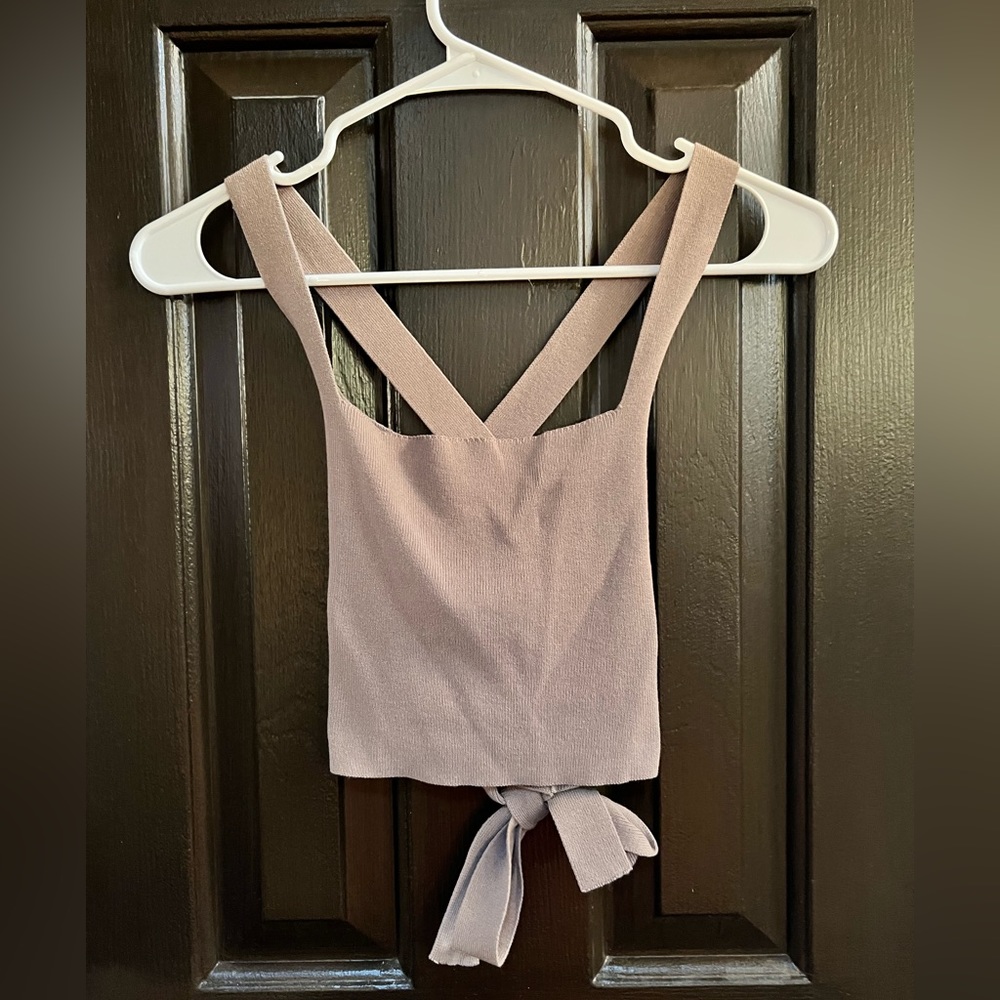 Cute, lightweight tank.